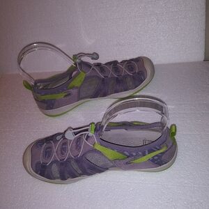 KEEN Boy's Size 4 Grey/Lime/Camouflage Bundge Tie Sandals Shoe Fisherman